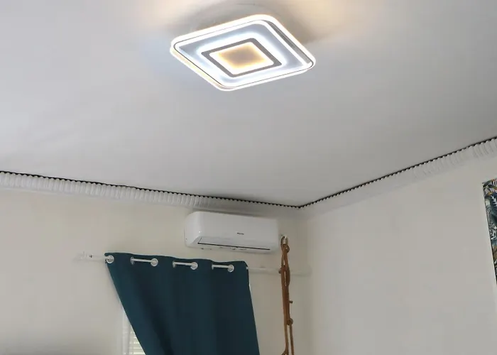 Дом отдыха Engi *